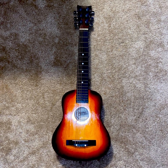 first act Other - 🚨3/$15 🛍️First act mini guitar